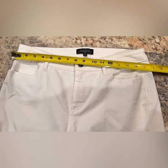Talbots flawless 5 pocket petite. White Pants with adorable button accents. 10P - Picture 8 of 16